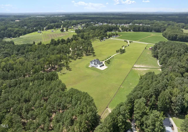 Photo 5 of House for sale at 9816 Debnam Rd, Zebulon, NC 27597 | MLS# 10172666 | Listing updated on 2026-07-18