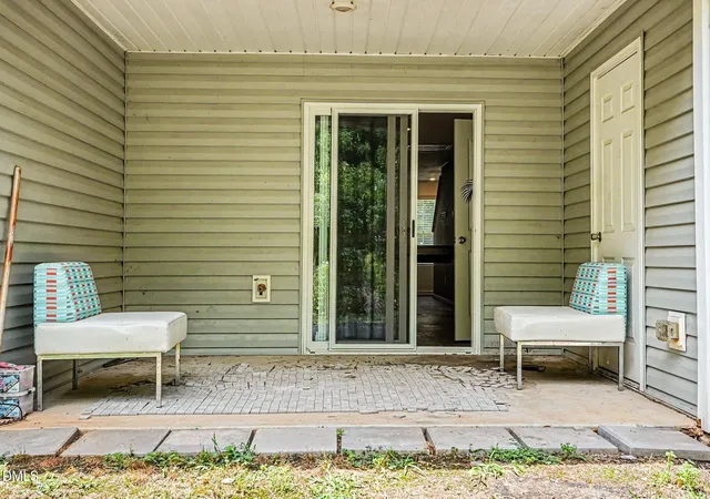 Photo 3 of Townhouse for sale at 918 E Green St #G107, Franklinton, NC 27525 | MLS# 10172826 | Listing updated on 2026-09-29