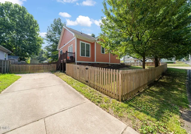 16th image of 805 E Jones St, Raleigh, NC 27601 | MLS# 10177801
