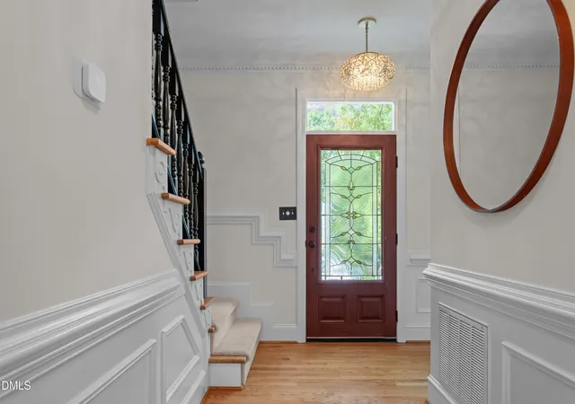 Photo 3 of Sale Pending at 1008 Vestavia Woods Dr, Raleigh, NC 27615 | MLS# 10189243 | Listing updated on 2026-08-29
