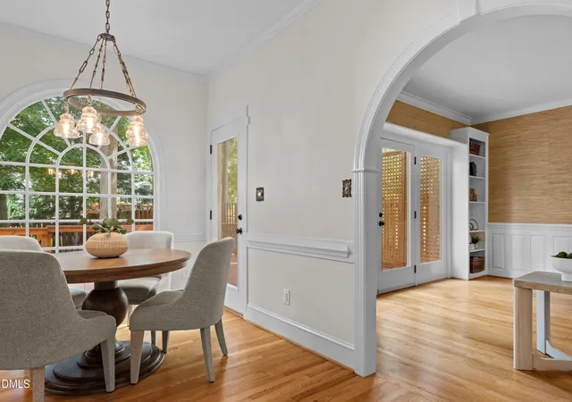 Photo 4 of Sale Pending at 1008 Vestavia Woods Dr, Raleigh, NC 27615 | MLS# 10189243 | Listing updated on 2026-08-29