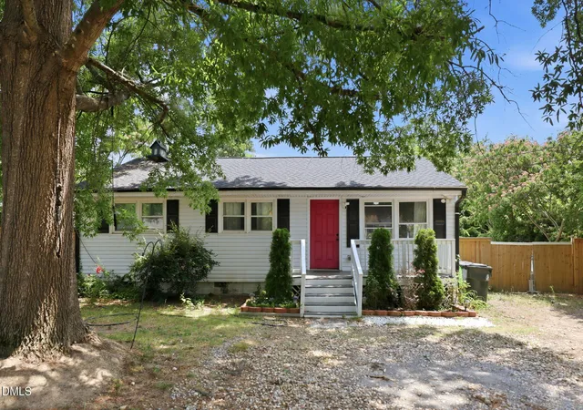 1st image of 3912 Memory Ln, Raleigh, NC 27604 | MLS# 10174652