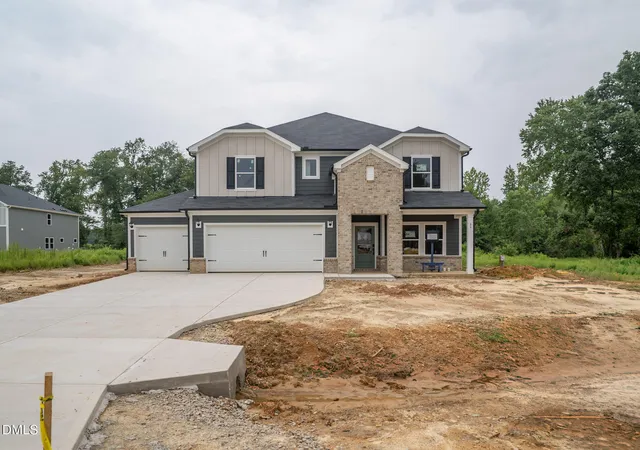Photo 1 of Single family home for sale at 89 Stradshire Ct, Zebulon, NC 27597 | MLS# 10172596 | Listing updated on 2026-09-02