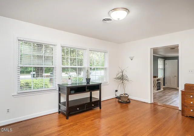 5th image of 1311 Fleming Rd, Greensboro, NC 27410 | MLS# 10172999