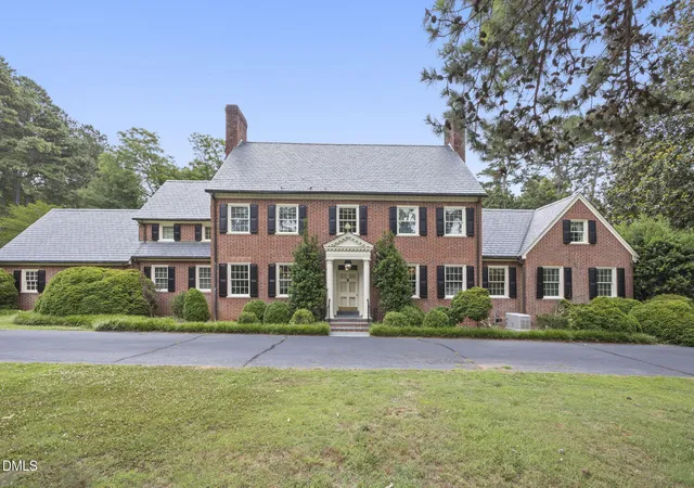 1st image of 1 Lakeside Dr, Henderson, NC 27536 | MLS# 10175390