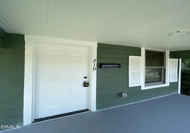 1st image of 219 Lanier St, Oxford, NC 27565 | MLS# 10172638