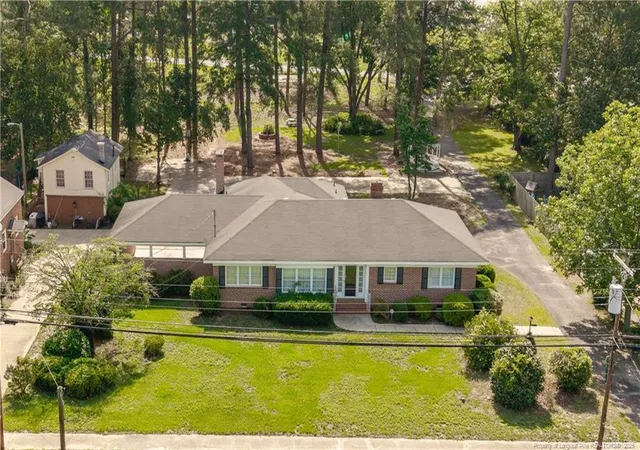 Homes for sale in Salemburg, NC | 501 N Main St, Salemburg, NC 28385 | MLS# 764003