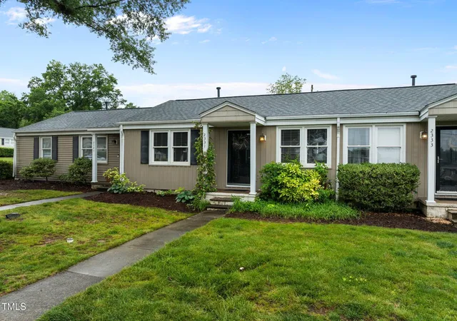 4th image of 2331 Bernard St, Raleigh, NC 27608 | MLS# 10172777