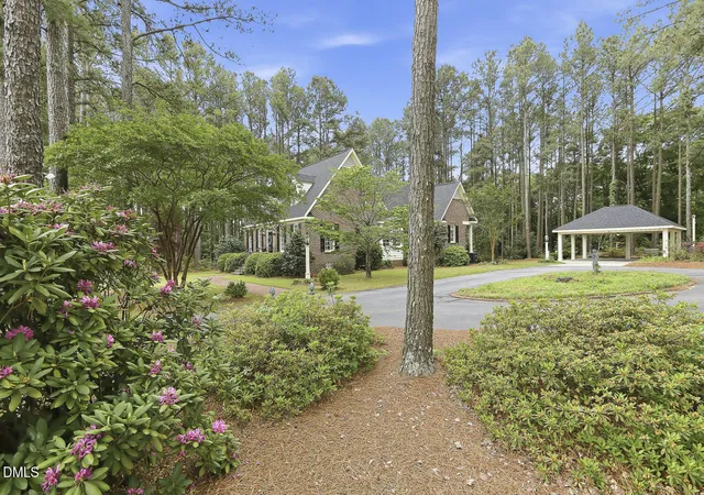 Photo 4 of Sale Pending at 3039 US 421 N, Lillington, NC 27546 | MLS# 10172932 | Listing updated on 2026-07-18