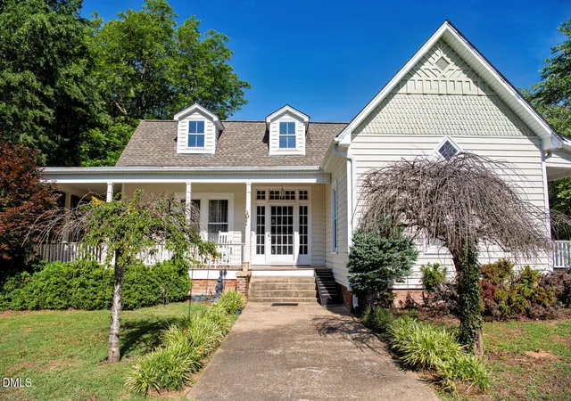 Homes for sale in Milton, NC | 11921 Academy St, Milton, NC 27305 | MLS# 10172739