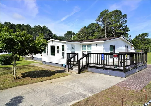 Homes for sale in Rowland, NC | 127 Justin Rd, Rowland, NC 28383 | MLS# 764020