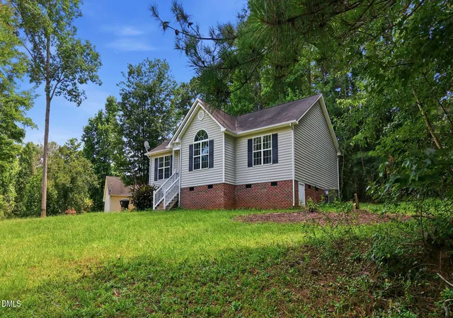 Photo 3 of Single family home for sale at 47 Rockhurst Ct, Raleigh, NC 27603 | MLS# 10172702 | Listing updated on 2026-08-24
