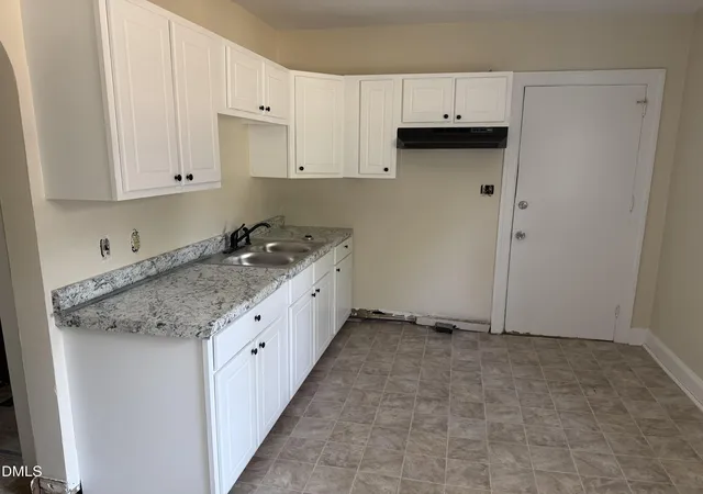 Photo 4 of Sale Pending at 305 Dewey St SW, Wilson, NC 27893 | MLS# 10172714 | Listing updated on 2026-07-18