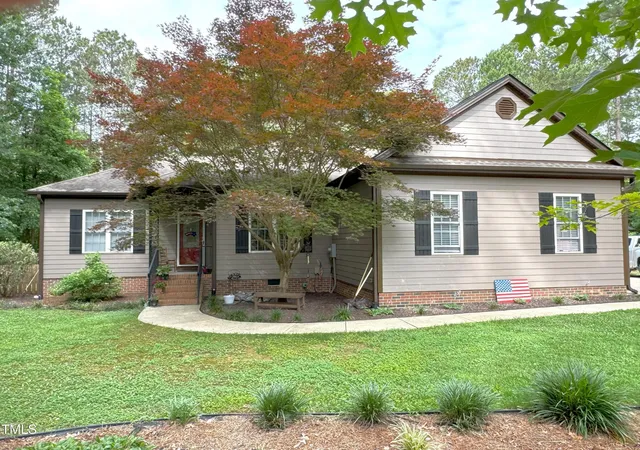 Photo 1 of Single family home for sale at 105 Perry Ln, Zebulon, NC 27597 | MLS# 10172738 | Listing updated on 2026-07-25