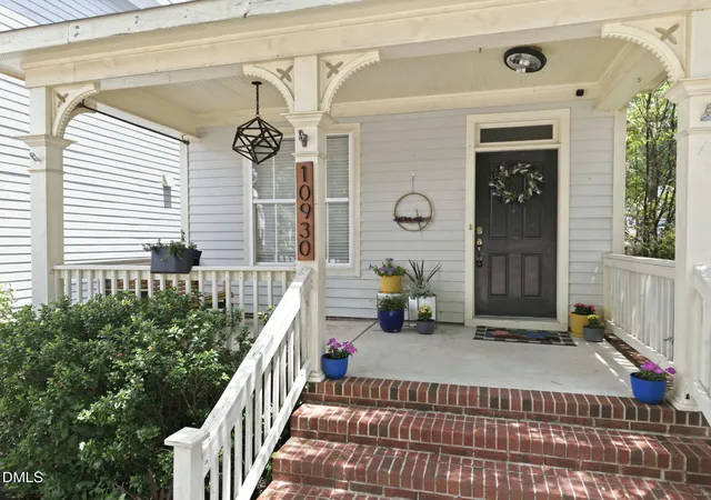 Photo 1 of Single family home for sale at 10930 Peppermill Dr, Raleigh, NC 27614 | MLS# 10174366 | Listing updated on 2026-08-28