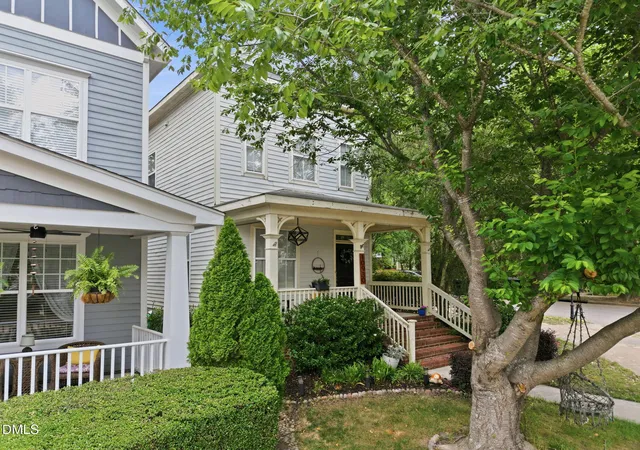 Photo 3 of Single family home for sale at 10930 Peppermill Dr, Raleigh, NC 27614 | MLS# 10174366 | Listing updated on 2026-08-28