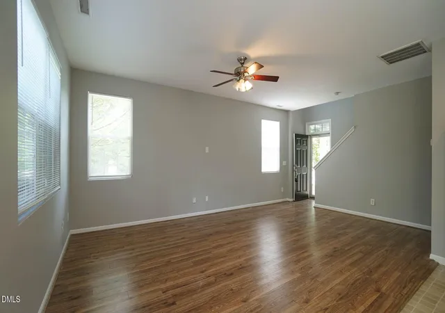 Photo 3 of Sale Pending at 140 Bellfare Dr, Garner, NC 27529 | MLS# 10175018 | Listing updated on 2026-09-16