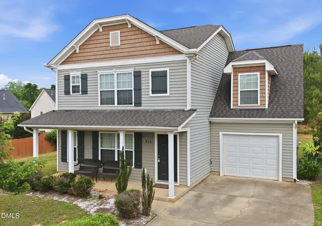 1st image of 934 Ribbonleaf Ln, Fuquay Varina, NC 27526 | MLS# 10177073