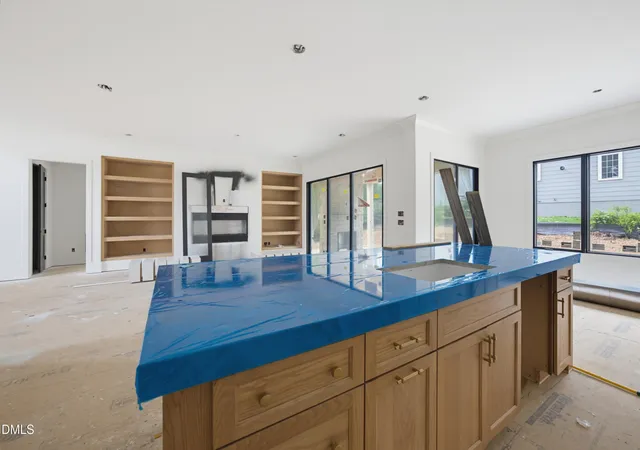 Photo 3 of Single family home for sale at 413 Pinecroft Dr, Raleigh, NC 27609 | MLS# 10175204 | Listing updated on 2026-09-16