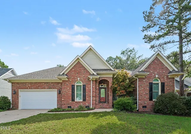 Photo 1 of Single family home for sale at 515 Whispering Pines Dr, Spring Lake, NC 28390 | MLS# 10182023 | Listing updated on 2026-08-25