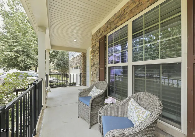 Photo 4 of Single family home for sale at 113 Somers Ln, Clayton, NC 27527 | MLS# 10173033 | Listing updated on 2026-08-28