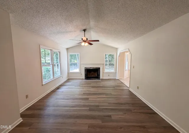 2nd image of 328 Thornwood Ln, Youngsville, NC 27596 | MLS# 10174988