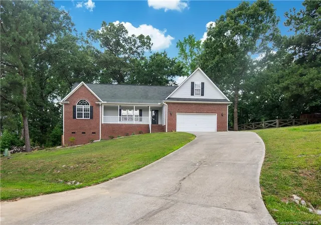 Photo 2 of Single family home for sale at 278 Oakmont Dr, Raeford, NC 28376 | MLS# 763706 | Listing updated on 2026-08-31