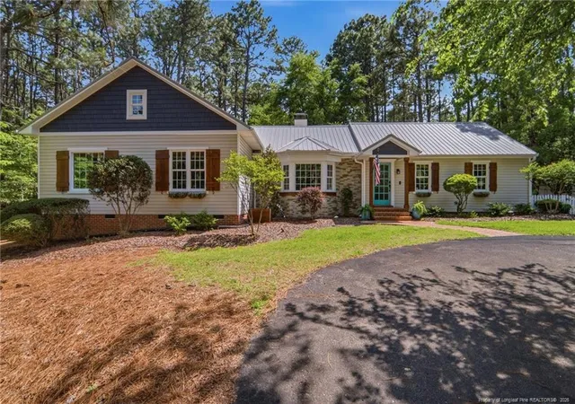 Homes for sale in Southern Pines, NC | 305 Maples Rd, Southern Pines, NC 28387 | MLS# 763553