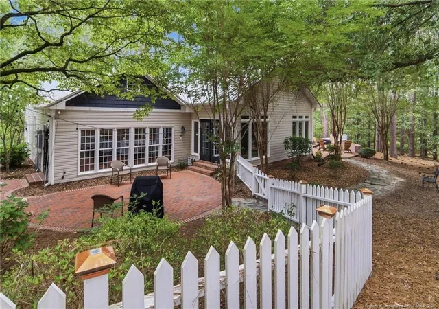 Homes for sale in Southern Pines, NC | 305 Maples Rd, Southern Pines, NC 28387 | MLS# 763553