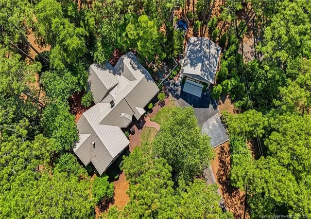 Homes for sale in Southern Pines, NC | 305 Maples Rd, Southern Pines, NC 28387 | MLS# 763553