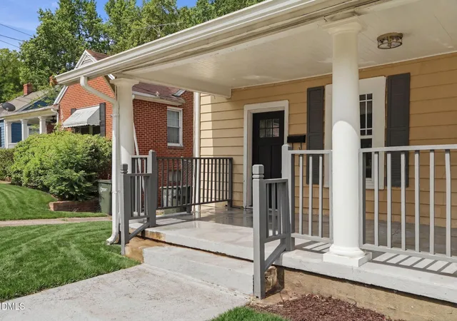 Homes for sale in Durham, NC | 1011 Park Ave, Durham, NC 27701 | MLS# 10176029