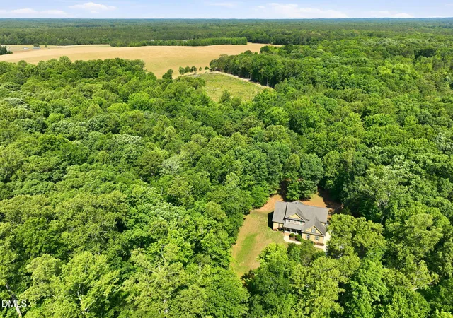 4th image of 6218 Kim'S Dr, Hurdle Mills, NC 27541 | MLS# 10173180