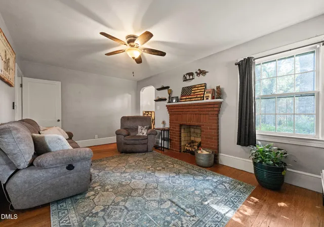 Photo 33 of Sale Pending at 5225 Satterwhite Point Rd, Henderson, NC 27537 | MLS# 10173478 | Listing updated on 2026-08-14