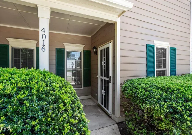 Photo 2 of Townhouse for sale at 4016 Charleston Park Dr, Raleigh, NC 27604 | MLS# 10174166 | Listing updated on 2026-07-23