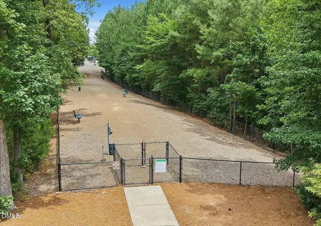 41st image of 1004 Azimuth Dr, Durham, NC 27713 | MLS# 10173974