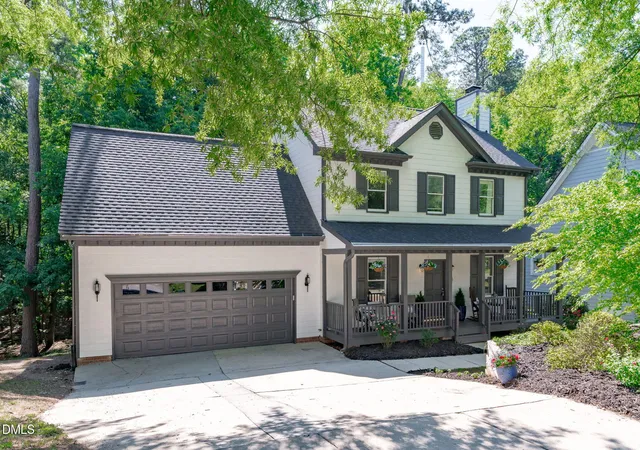 Homes for sale in Cary, NC | 116 Carostone Ct, Cary, NC 27513 | MLS# 10179923