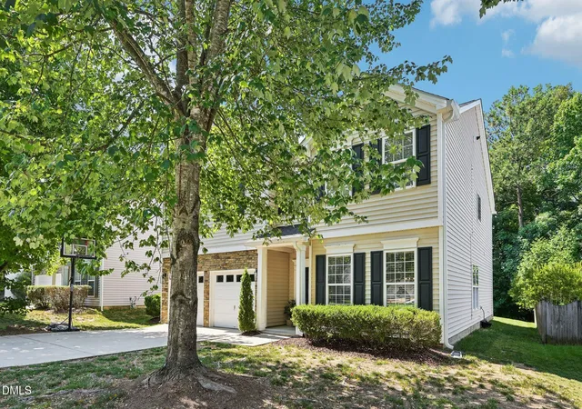 2nd image of 2115 Cedar Grove Dr, Durham, NC 27703 | MLS# 10173818