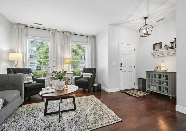 4th image of 2115 Cedar Grove Dr, Durham, NC 27703 | MLS# 10173818
