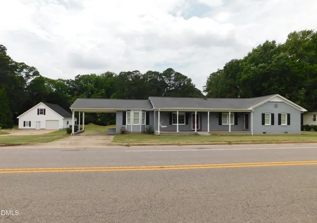Homes for sale in Middlesex, NC | 10392 S Nash St, Middlesex, NC 27557 | MLS# 10173319