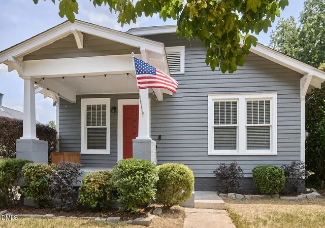 Photo 1 of Single family home for sale at 608 N Boundary St, Raleigh, NC 27604 | MLS# 10173335 | Listing updated on 2026-08-04