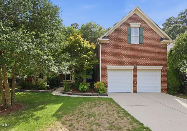 Photo 3 of Single family home for sale at 1524 Wood Spring Ct, Raleigh, NC 27614 | MLS# 10176405 | Listing updated on 2026-09-29