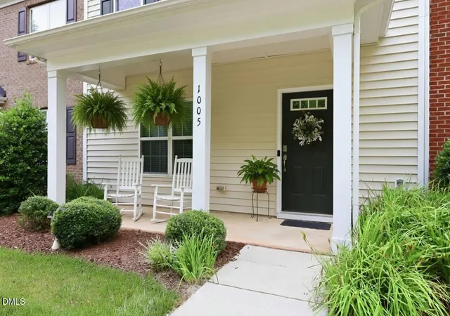 Photo 3 of Townhouse for sale at 1005 Ileagnes Rd, Raleigh, NC 27603 | MLS# 10173475 | Listing updated on 2026-08-28