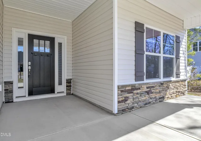 Homes for sale in Graham, NC | 127 Luther Dr, Graham, NC 27253 | MLS# 10175521