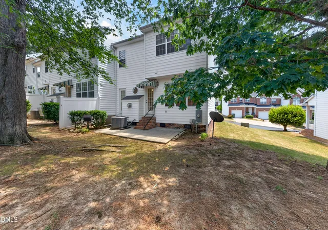 Homes for sale in Cary, NC | 108 Grande Meadow Wy, Cary, NC 27513 | MLS# 10174544