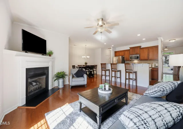Photo 4 of Townhouse for sale at 2627 Cloud Mist Cir, Raleigh, NC 27614 | MLS# 10173247 | Listing updated on 2026-09-03
