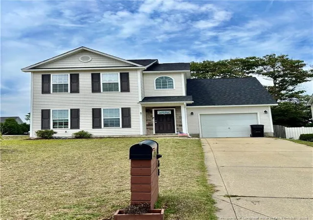 Photo 1 of Single family home for sale at 61 Boston Harbor, Cameron, NC 28326 | MLS# 763628 | Listing updated on 2026-07-23