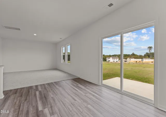 4th image of 29 Rolling Star Ct, Louisburg, NC 27549 | MLS# 10173086