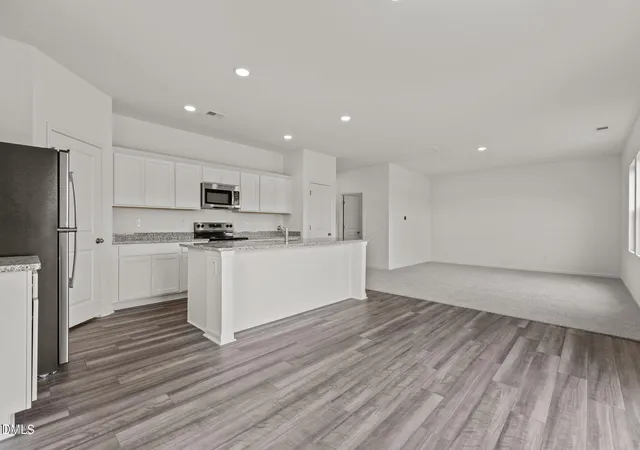 5th image of 29 Rolling Star Ct, Louisburg, NC 27549 | MLS# 10173086