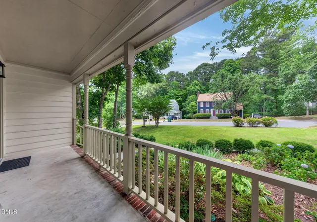 Photo 5 of Single family home for sale at 4907 Fortunes Ridge Dr, Durham, NC 27713 | MLS# 10173303 | Listing updated on 2026-08-20