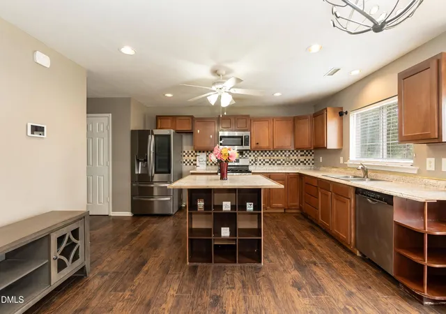 5th image of 168 Averasboro Dr, Clayton, NC 27520 | MLS# 10173274